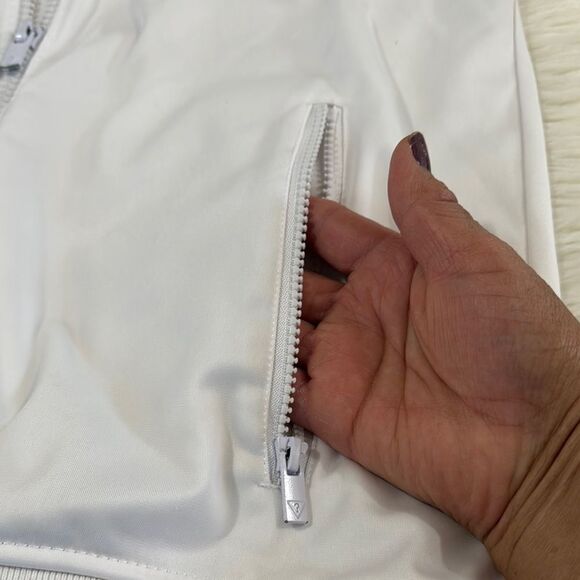 Guess Black and White Men's Jacket - Picture 7 of 9